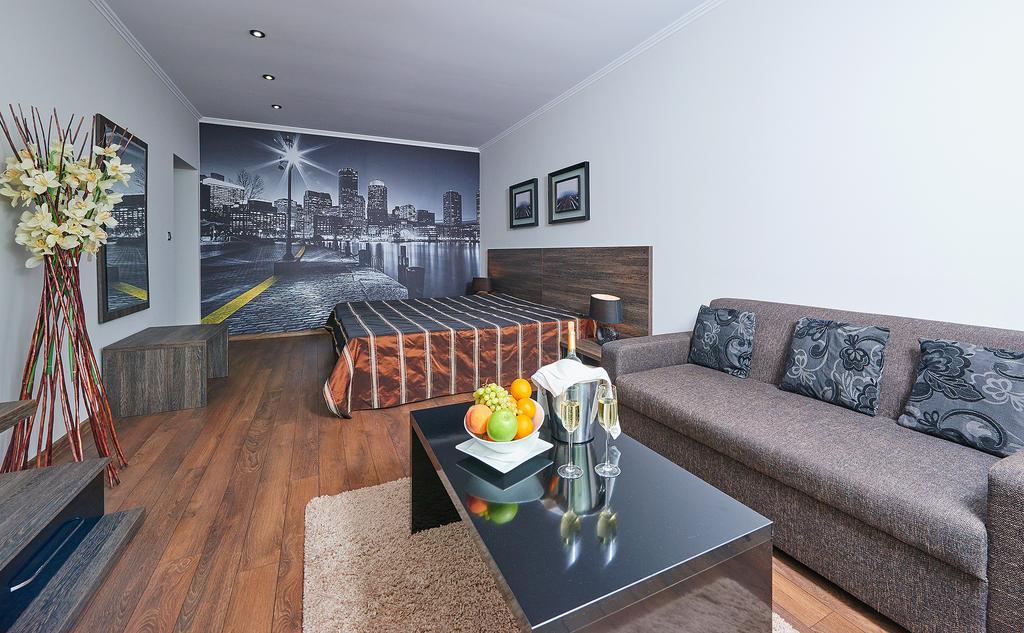 Central Plaza Pomorie Room photo